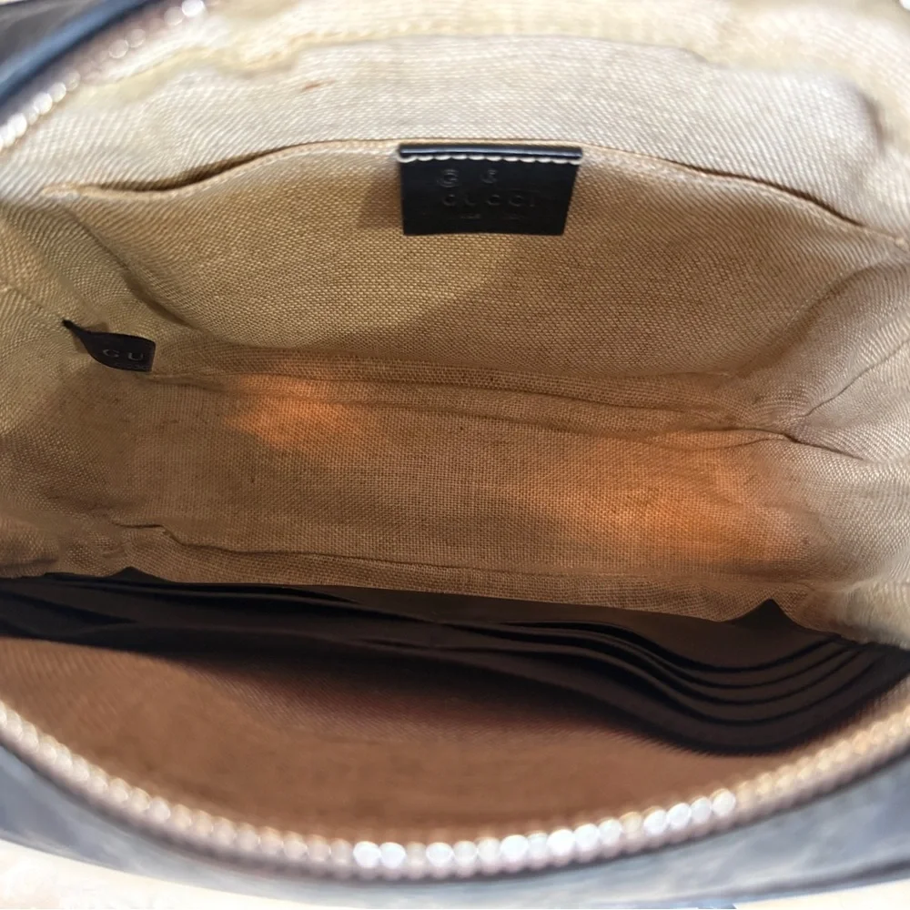 Gucci Bree Black Microguccissima Crossbody - Picture 7 of 12